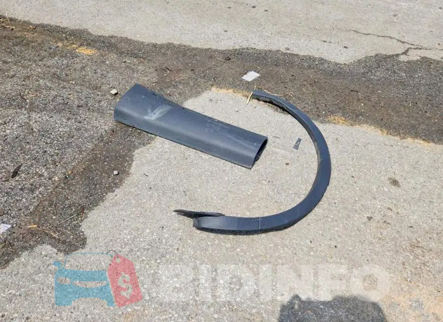 2LMPJ8K9XPBL21588 Photo# 13