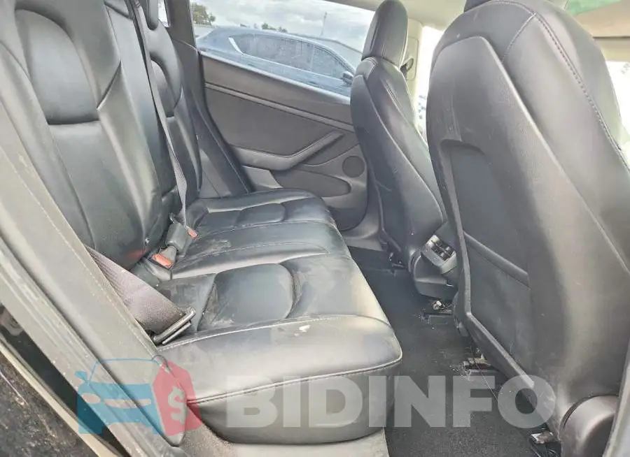 5YJ3E1EB6NF130128 Photo# 10