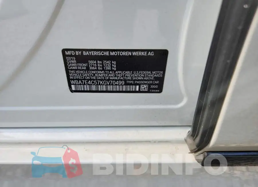 WBA7E4C57KGV70499 Photo# 12