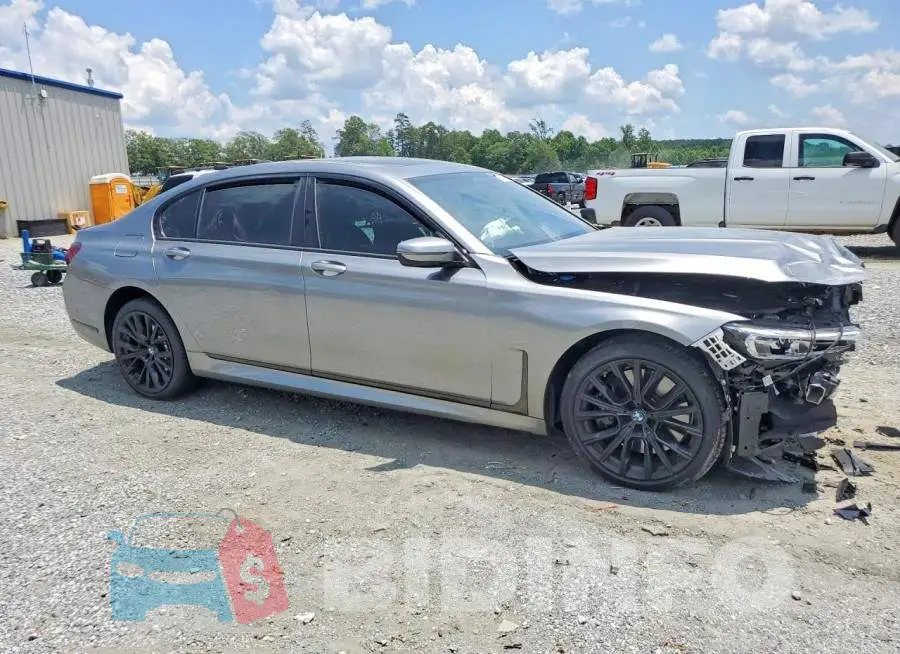 WBA7U2C04NCG95132 Photo# 4