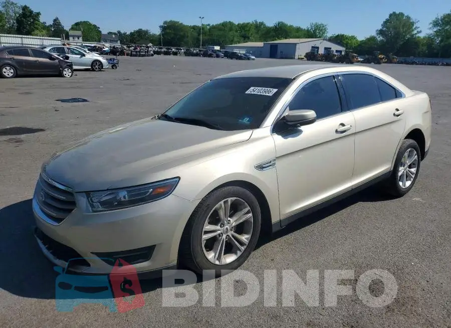 1FAHP2E84JG134940 Photo# 1