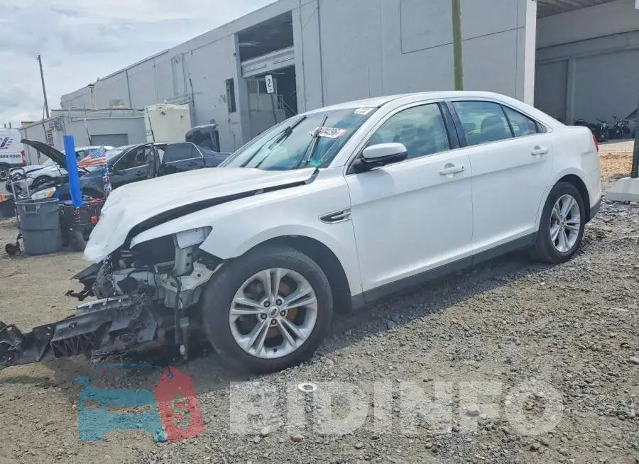 1FAHP2E89JG102372 Photo# 1