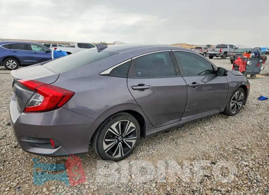 19XFC1F37HE015011 Photo# 3