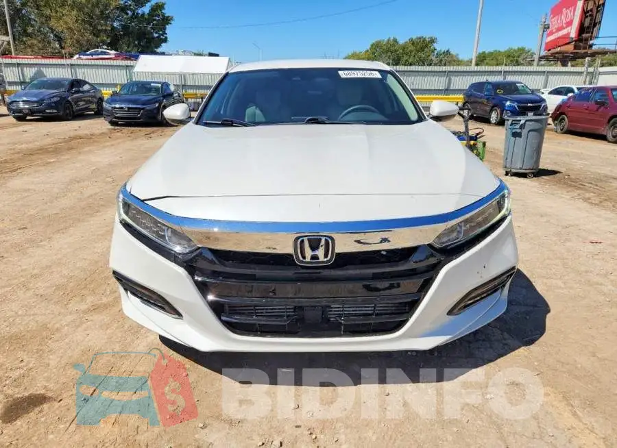 1HGCV1F15KA011935 Photo# 5