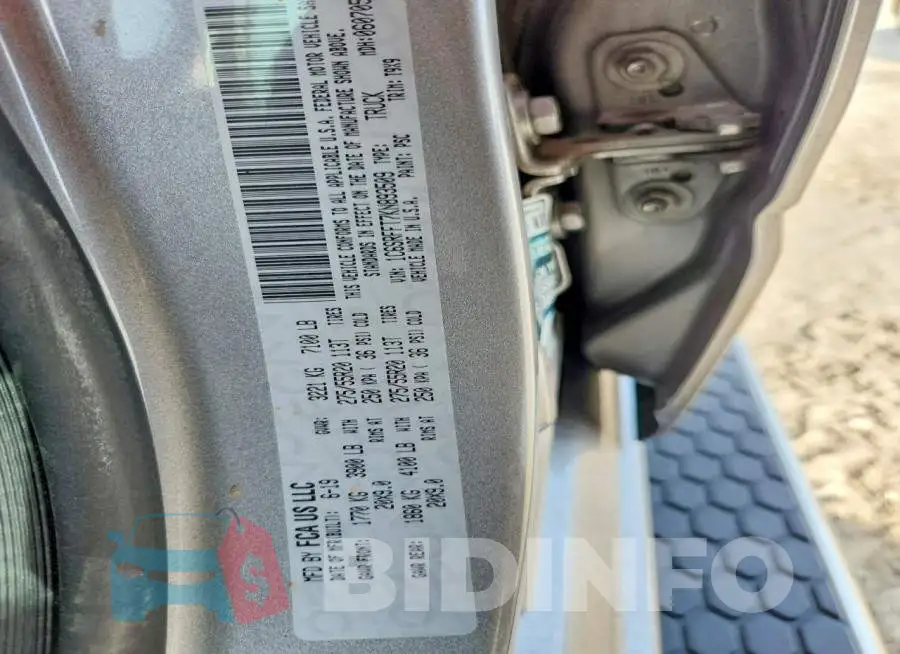 1C6SRFFT7KN893509 Photo# 12