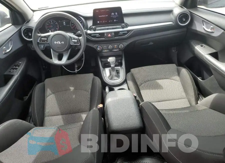 3KPF24AD3NE442623 Photo# 8