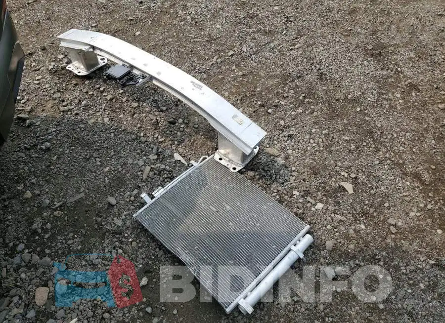 5XYRKDJF0SG382474 Photo# 13