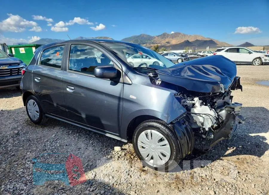 ML32AUHJ9RH037558 Photo# 4