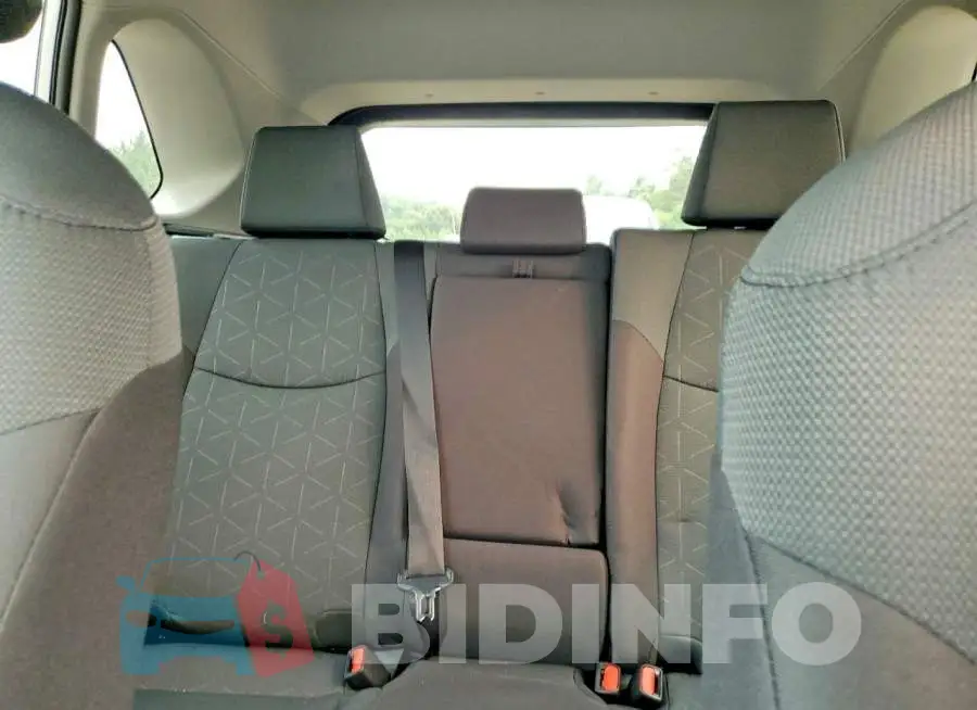 2T3P1RFV7SC493825 Photo# 10