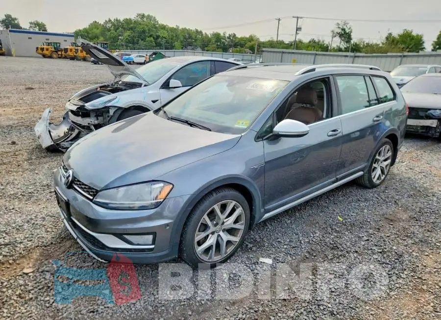 3VWH17AU0HM528136 Photo# 1