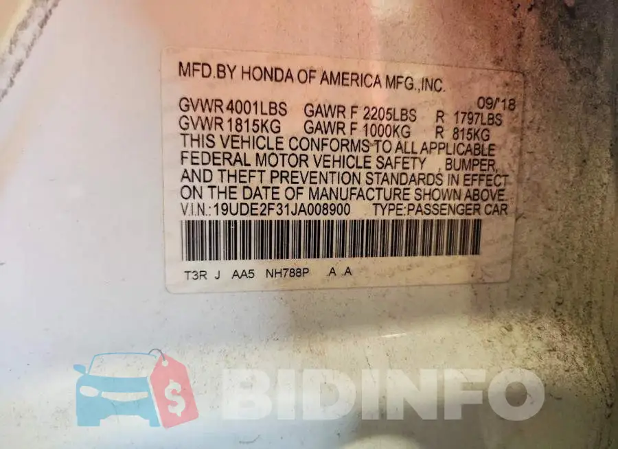 19UDE2F31JA008900 Photo# 12