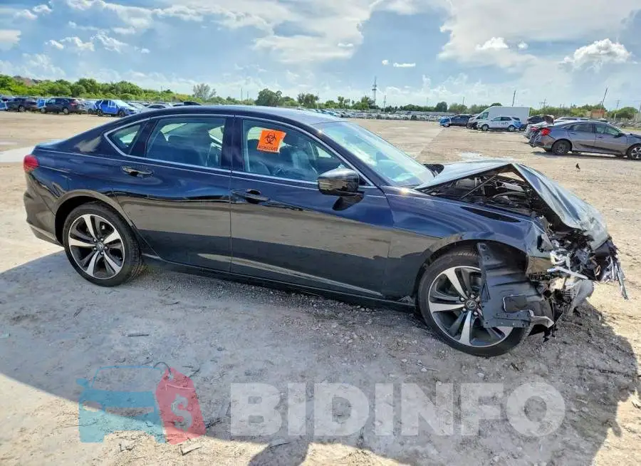 19UUB5F49SA003058 Photo# 4