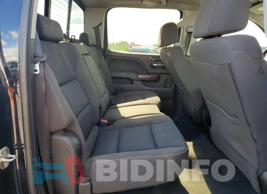 3GTU2MEC6JG614781 Photo# 10