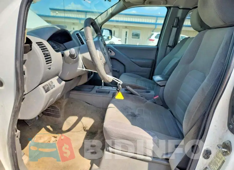1N6BD0CT3JN704486 Photo# 7