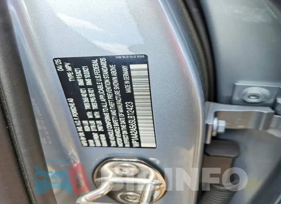 WP1AA2A56SLB12423 Photo# 14