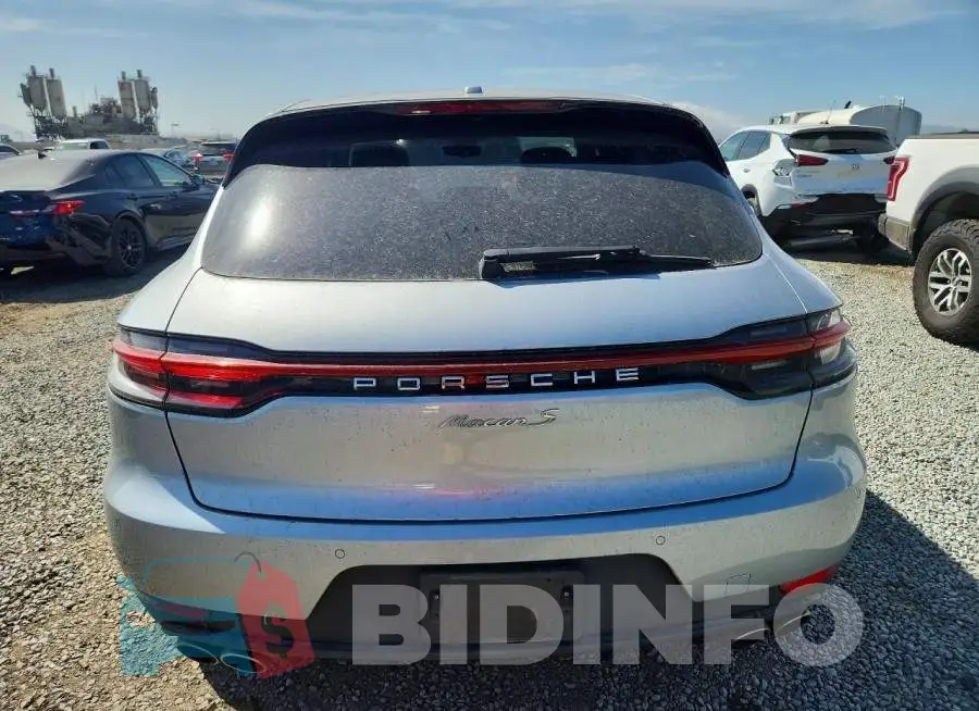 WP1AB2A57LLB30671 Photo# 6