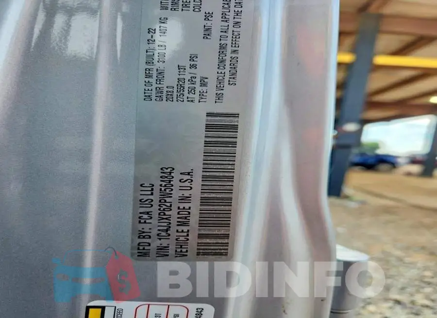 1C4JJXP62PW564843 Photo# 13