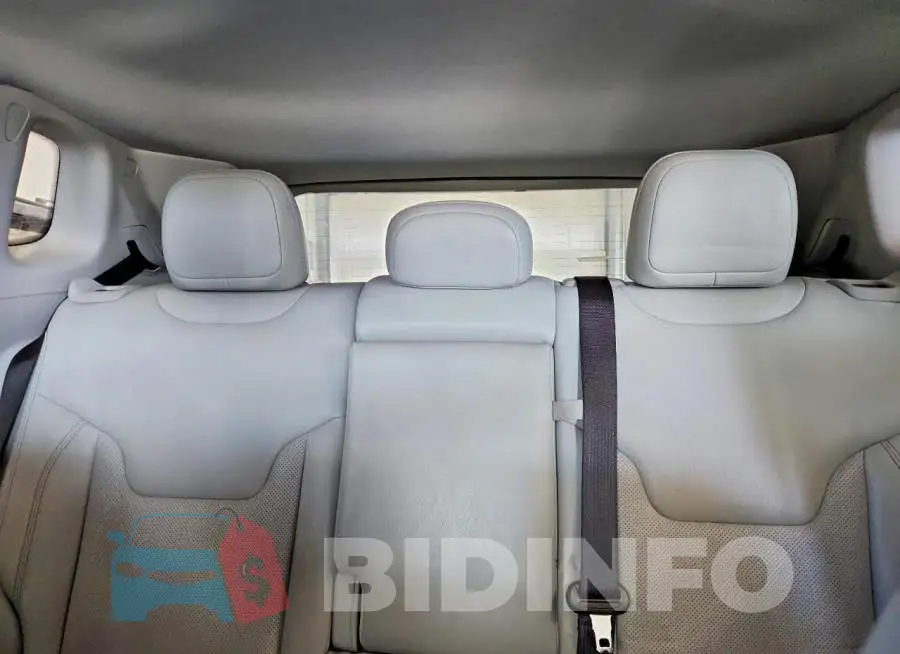 3C4NJDCB2NT123381 Photo# 10