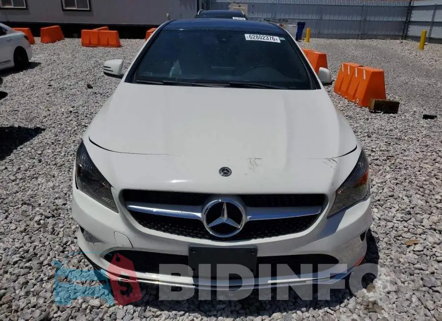 WDDSJ4EB9JN611761 Photo# 5