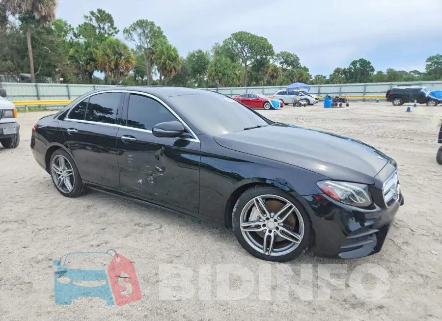 WDDZF4JB2HA159742 Photo# 4
