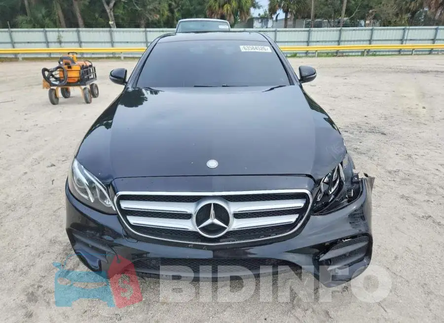 WDDZF4JB2HA159742 Photo# 5