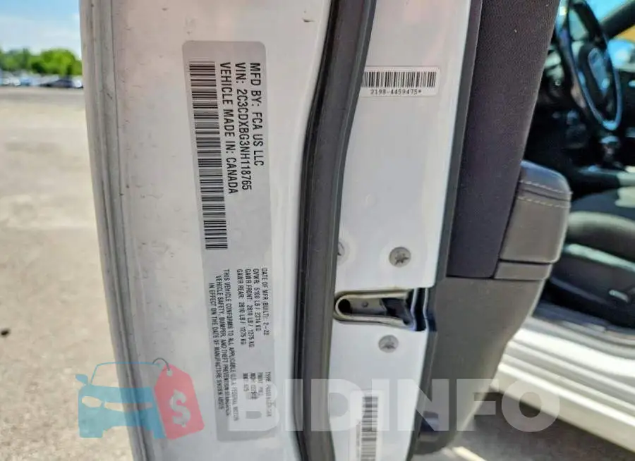 2C3CDXBG3NH118765 Photo# 12