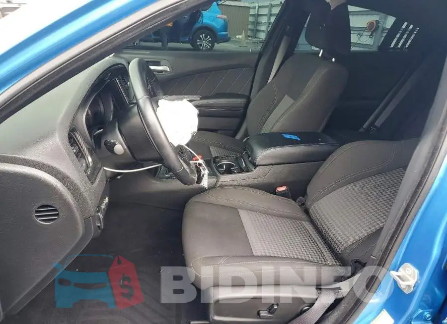 2C3CDXBGXPH580033 Photo# 7
