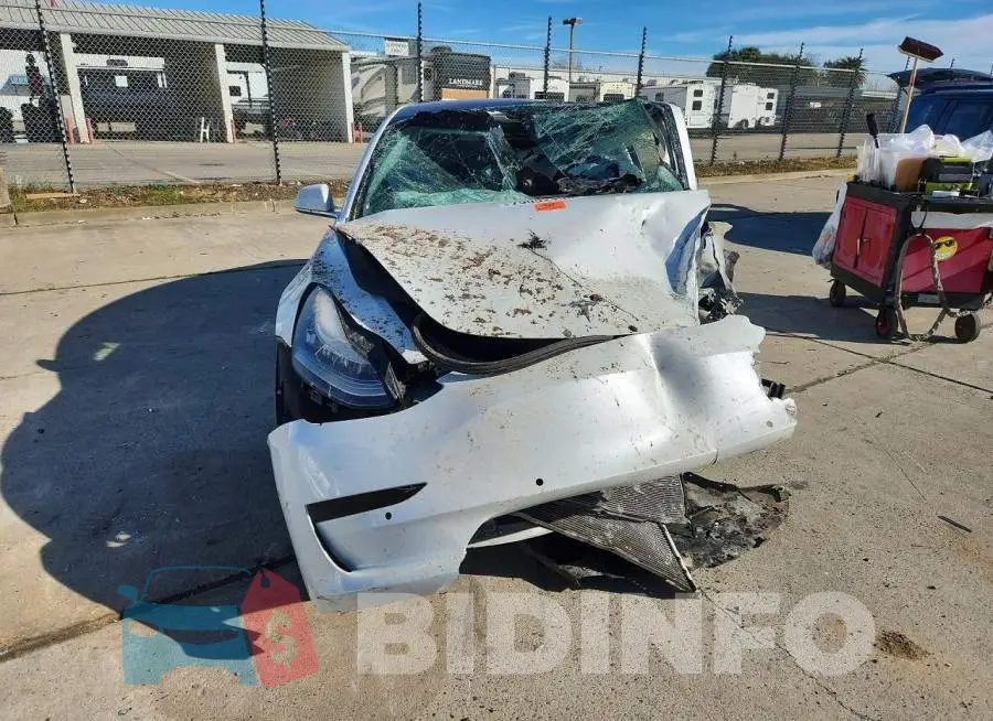 5YJ3E1EB7KF182590 Photo# 5