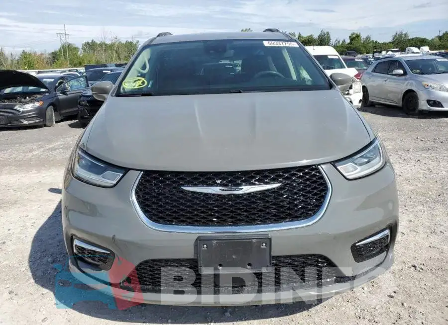 2C4RC1BG9NR142584 Photo# 5