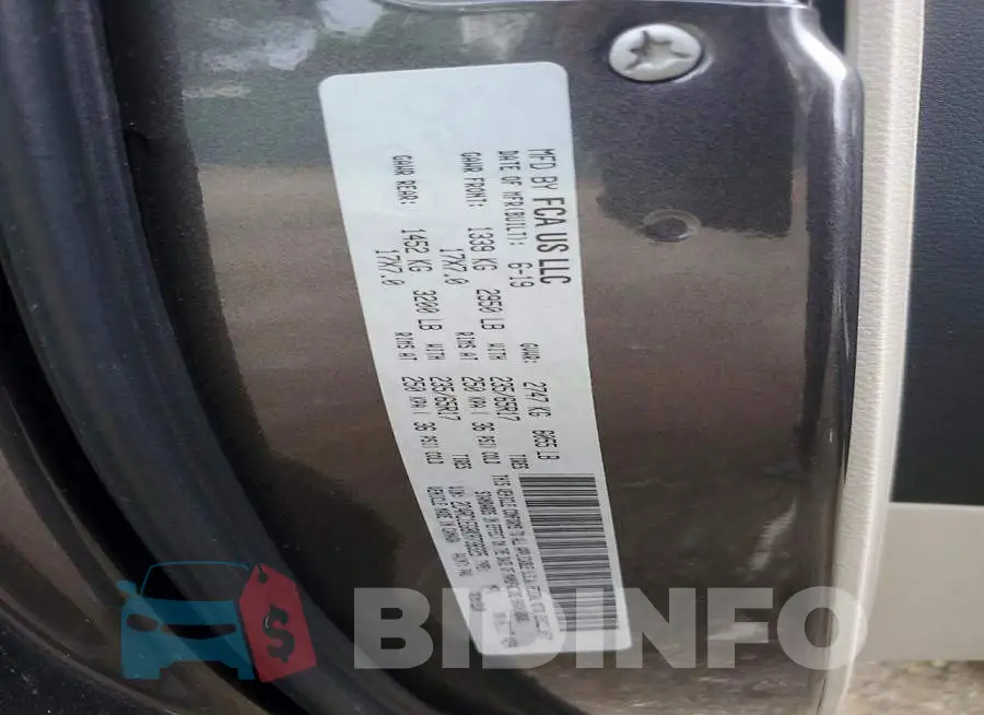 2C4RC1EG8KR738325 Photo# 13