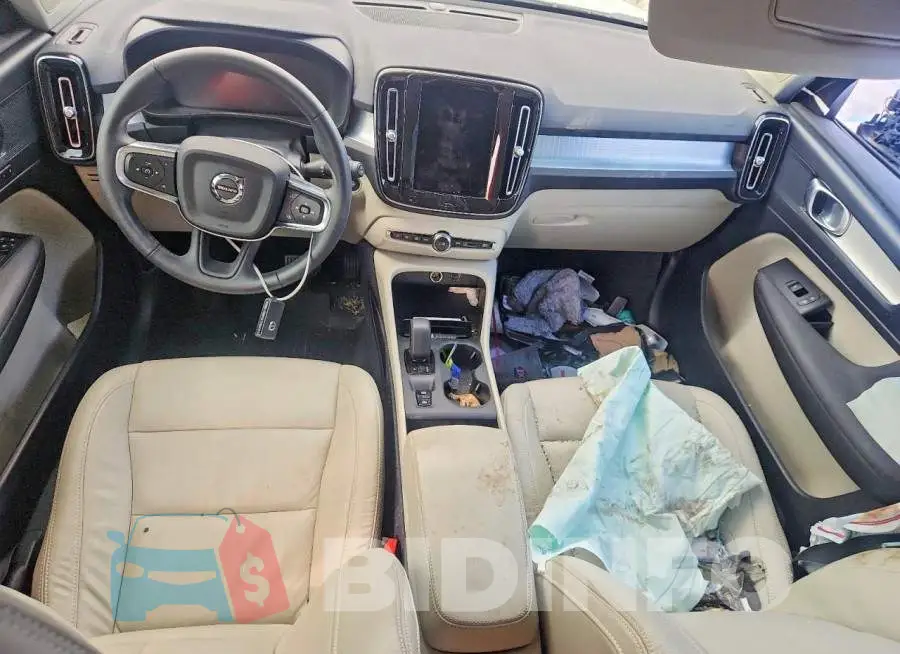 YV4162UK4N2750004 Photo# 8
