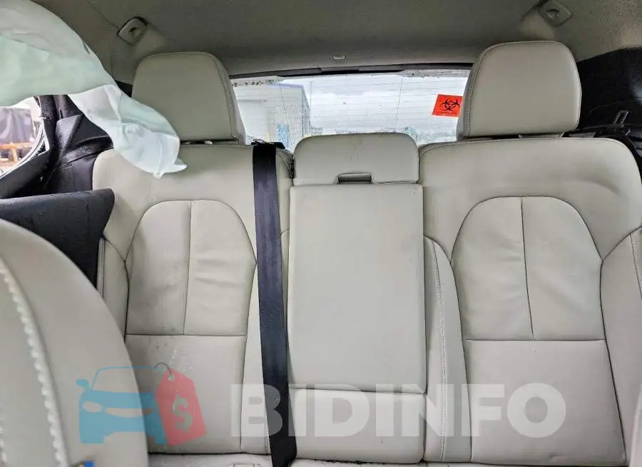 YV4162UK4N2750004 Photo# 10