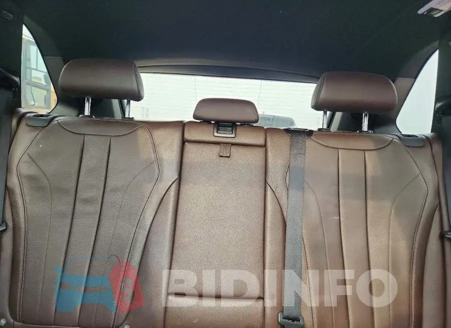 5UXKT0C3XH0V97724 Photo# 10