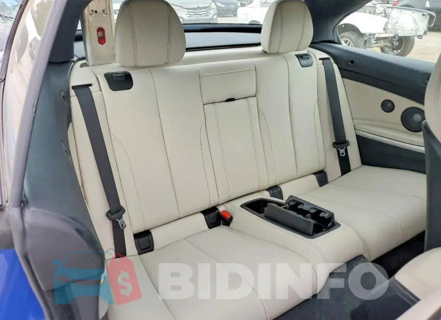 WBA4Z7C51KEF54712 Photo# 10