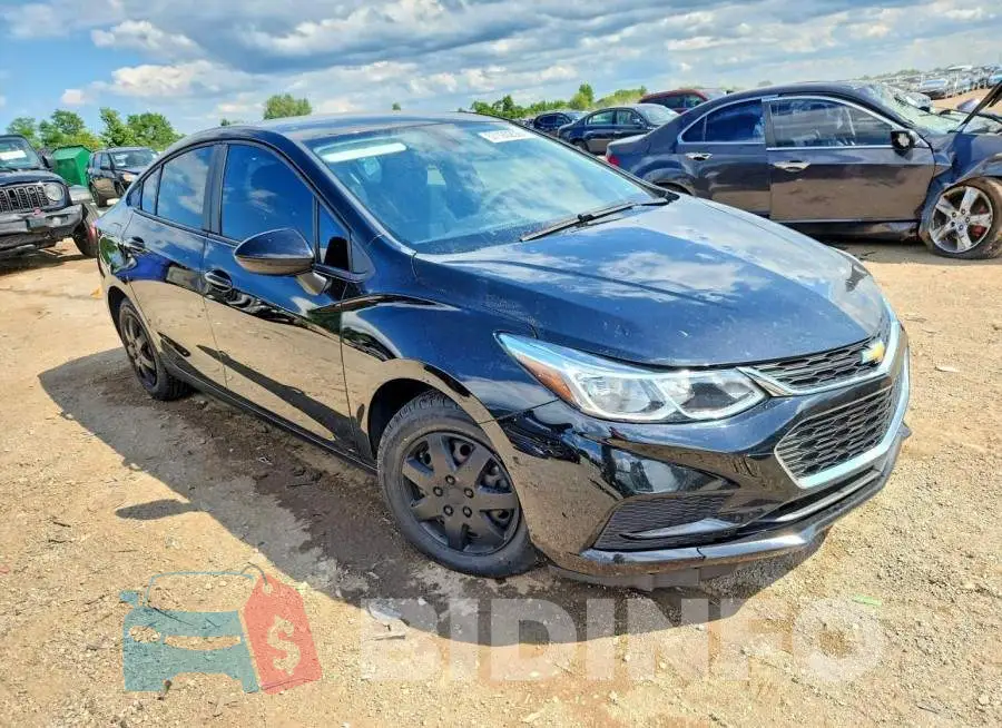 1G1BC5SM0J7157624 Photo# 4