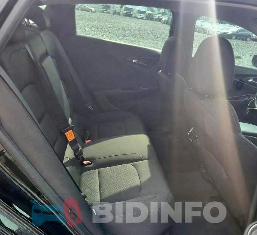 1G1ZD5ST4JF288922 Photo# 10