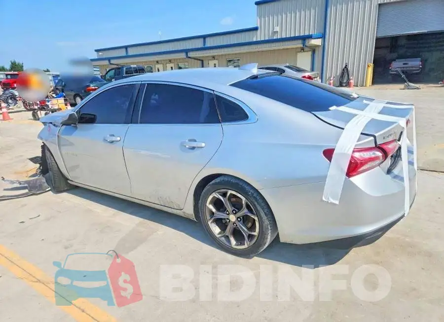 1G1ZD5ST6LF101036 Photo# 2