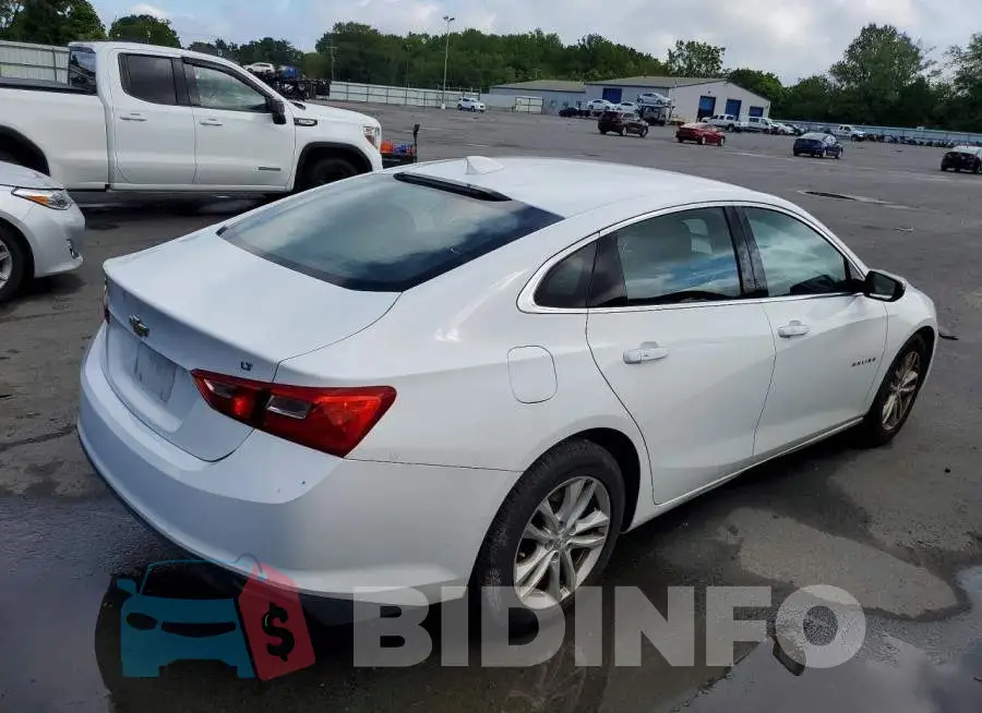 1G1ZD5ST9JF150048 Photo# 3