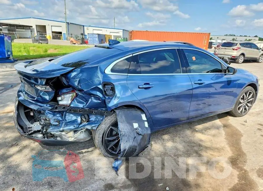 1G1ZG5ST4RF153197 Photo# 3