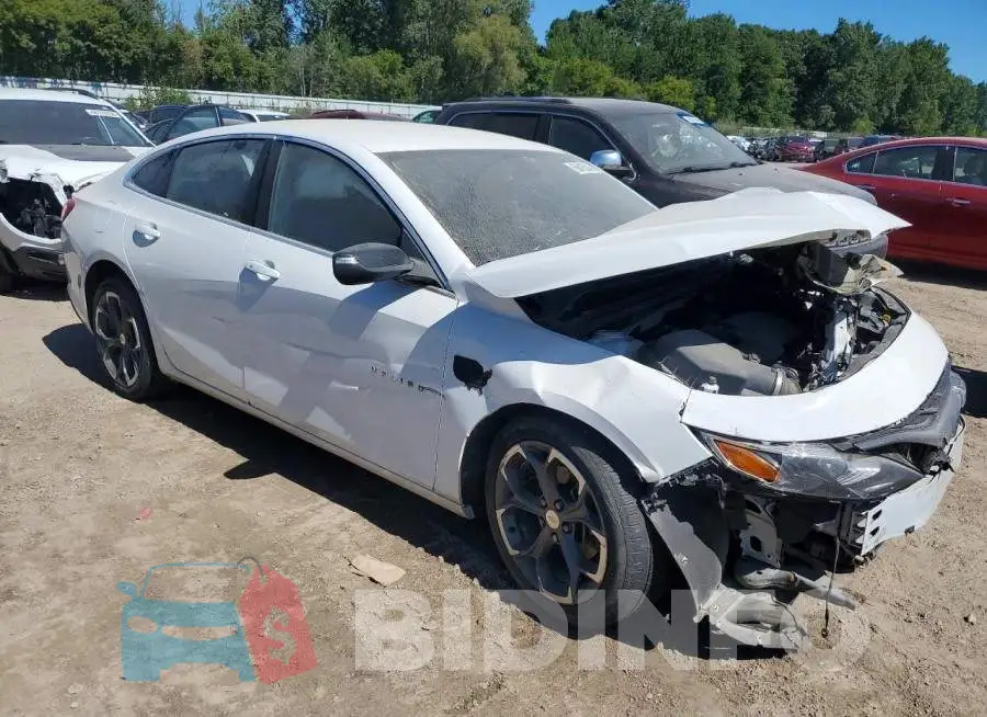 1G1ZG5ST6KF221845 Photo# 4