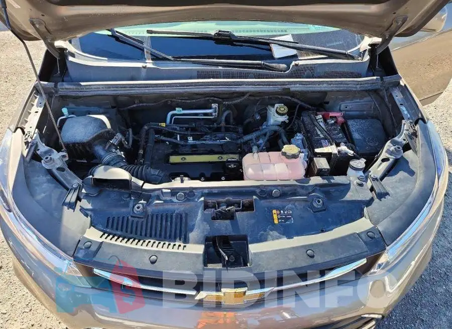 KL7CJNSB3LB343025 Photo# 12