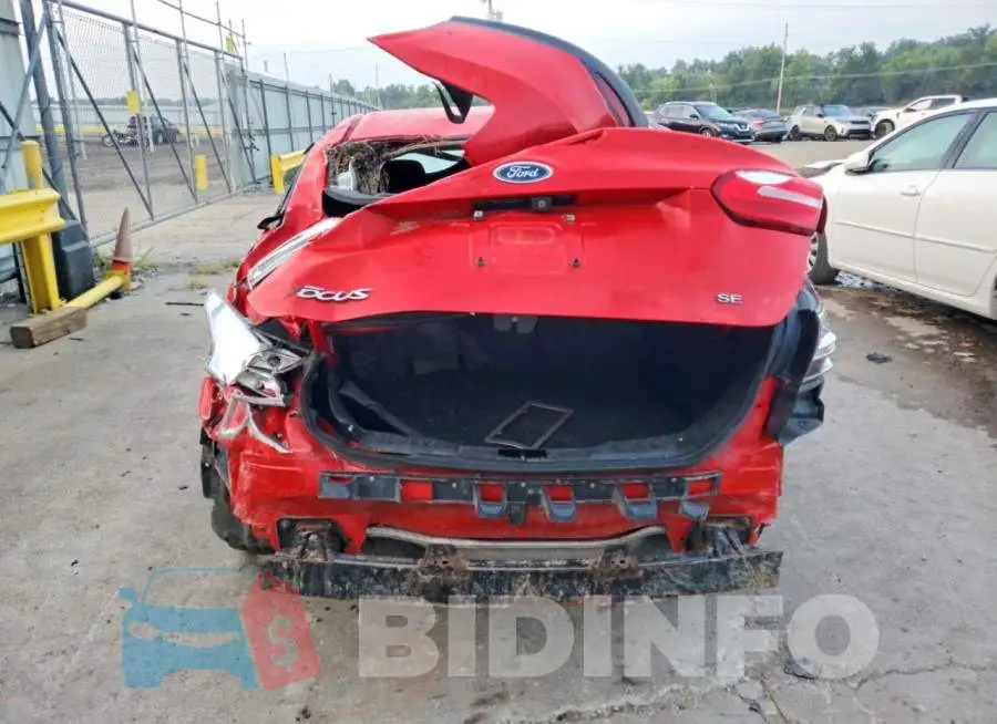 1FADP3F2XHL332082 Photo# 6