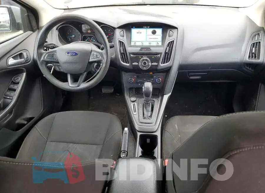 1FADP3M22HL226132 Photo# 8