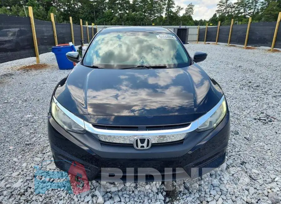 19XFC2F57HE020653 Photo# 5