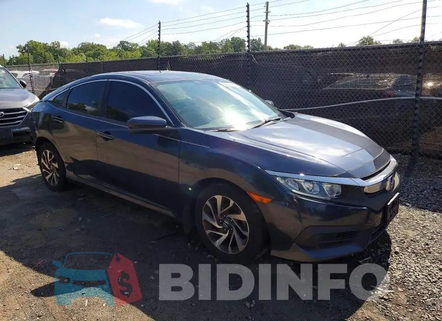 19XFC2F77HE205495 Photo# 4