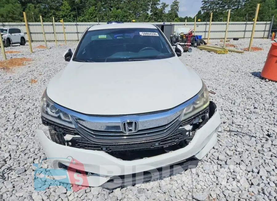 1HGCR2F50HA150201 Photo# 5