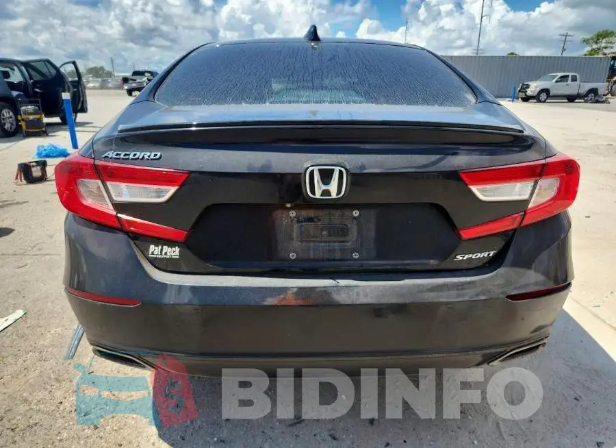 1HGCV1F32LA155901 Photo# 6