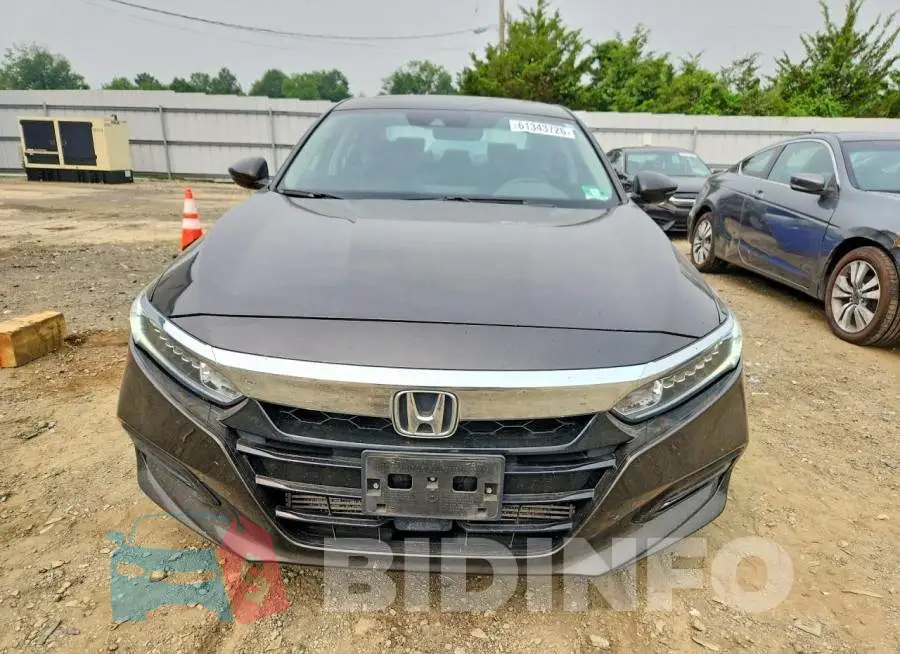 1HGCV1F65JA041558 Photo# 5
