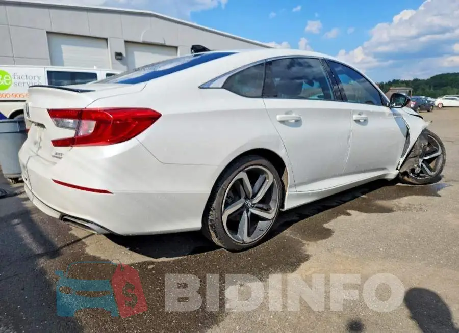 1HGCV2F37MA028018 Photo# 3