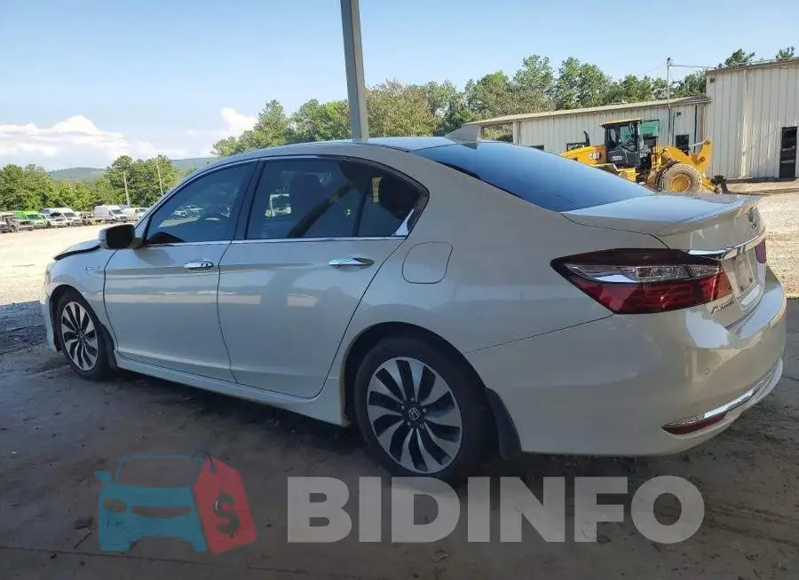 JHMCR6F7XHC008495 Photo# 2